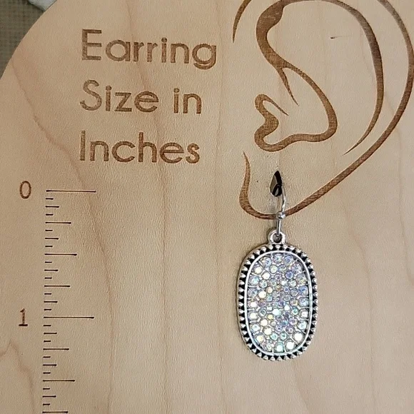 🔥LAST PAIR🔥 GORGEOUS UNICORN SHIMMER DROP EARRINGS - Picture 7 of 8